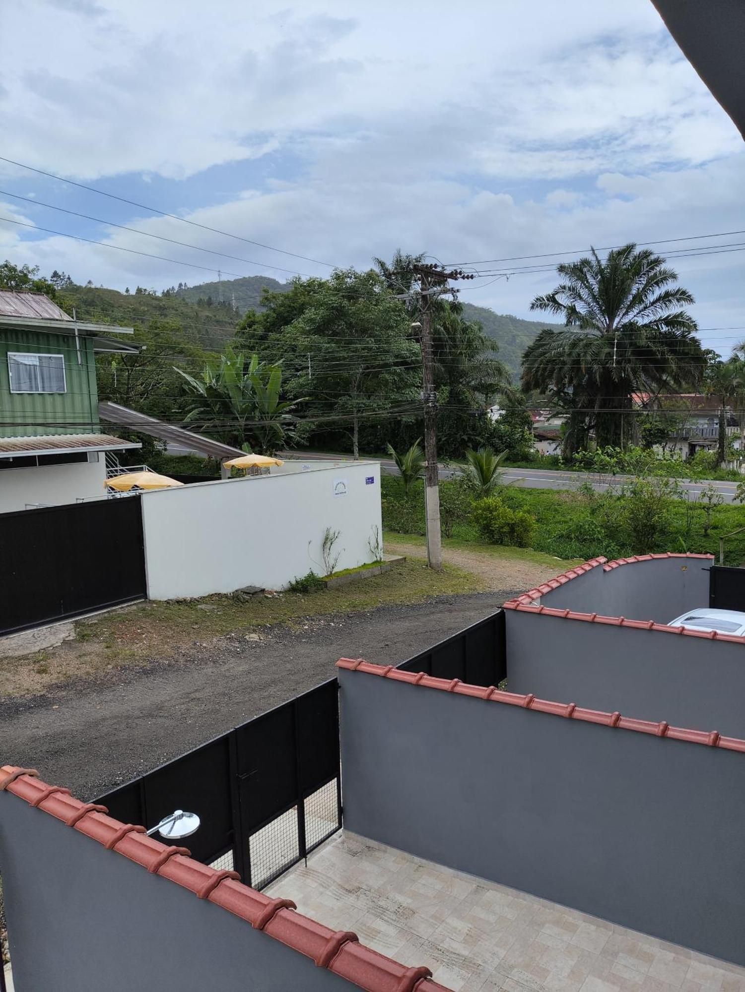 Apto Novo 400M Da Praia Enseada Ubatuba Exterior foto